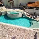 Apartment Amela Pula