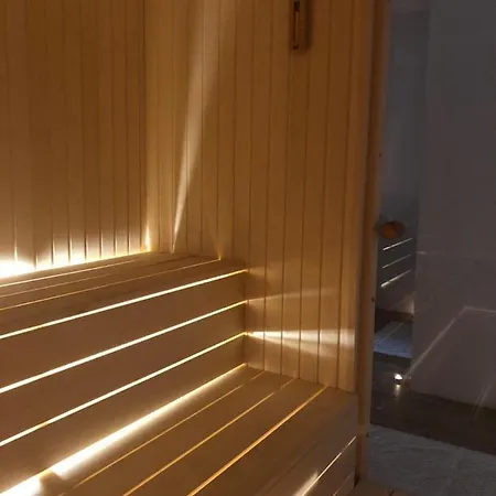 Amela Lägenhet Pula