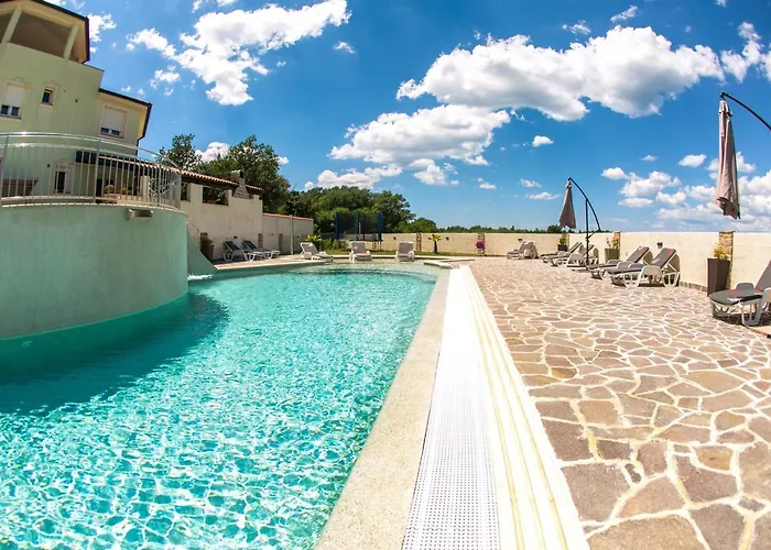 Apartment Amela Pula